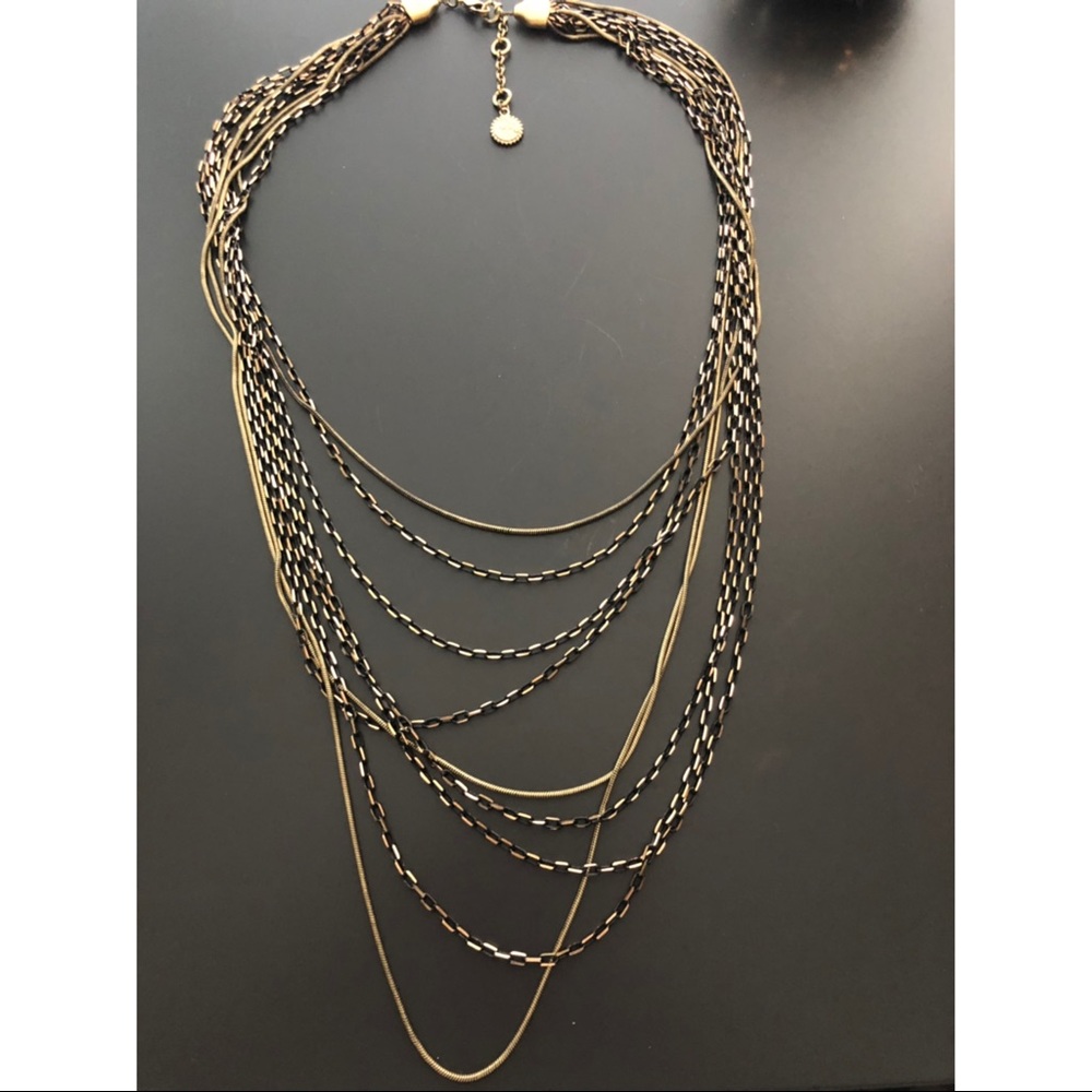 JESSICA SIMPSON• black and gold layered necklace